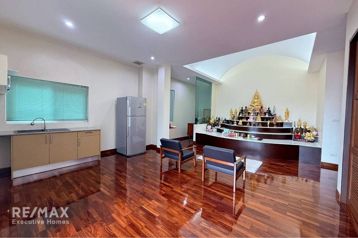 Luxuriöses freistehendes Haus zum Verkauf in Lakeside Villa 1, Bangna. 14