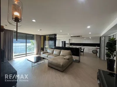 pet-friendly-3-bedroom-condo-in-sukhumvit-with-modern-amenities-920071076-12