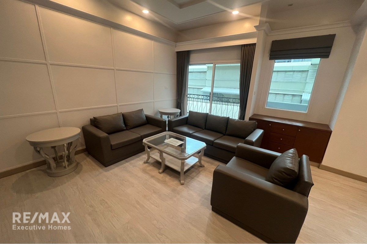 For Rent: Spacious 200sqm 2BR 2BA Condo in Sukhumvit 11 - Pet-Friendly, 75K 1