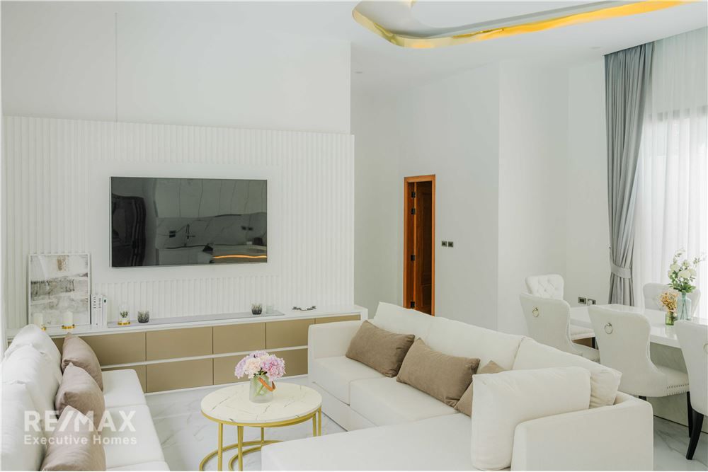 For Rent | Luxury Pool Villa in Thalang, Phuket 14