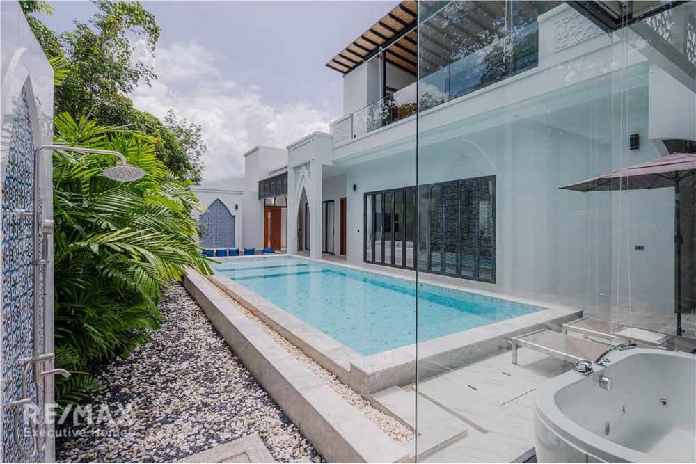 For Rent | Luxury Pool Villa in Thalang, Phuket 5