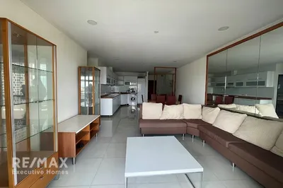 luxurious-2br-condo-with-urban-oasis-and-proximity-to-mrt-si-lom-sathorn-gardens-bangkok-920071079-19