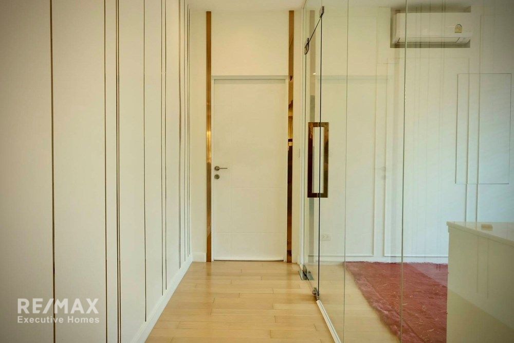 曼谷别墅317平方米4室5卫出售 9