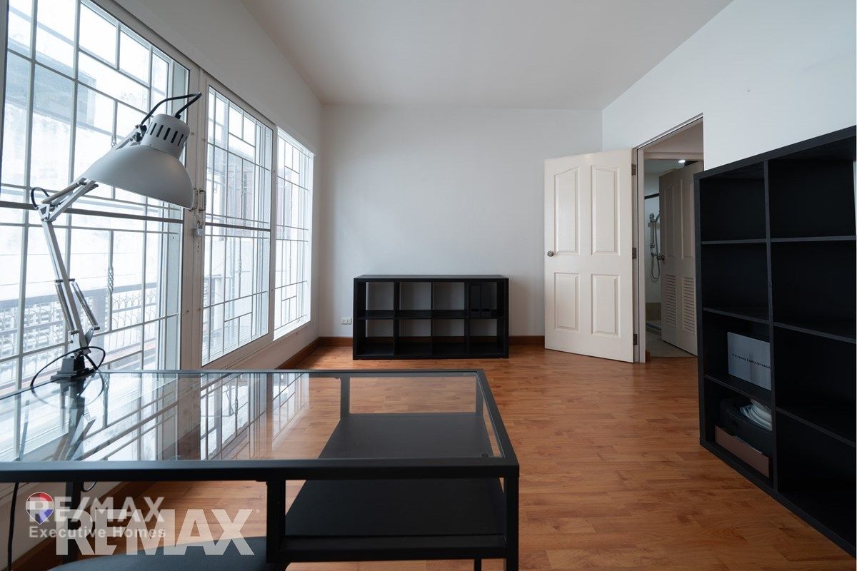Urgent Sale! Beautiful 3-Storey Corner Townhome – Sukhumvit 101/1 14