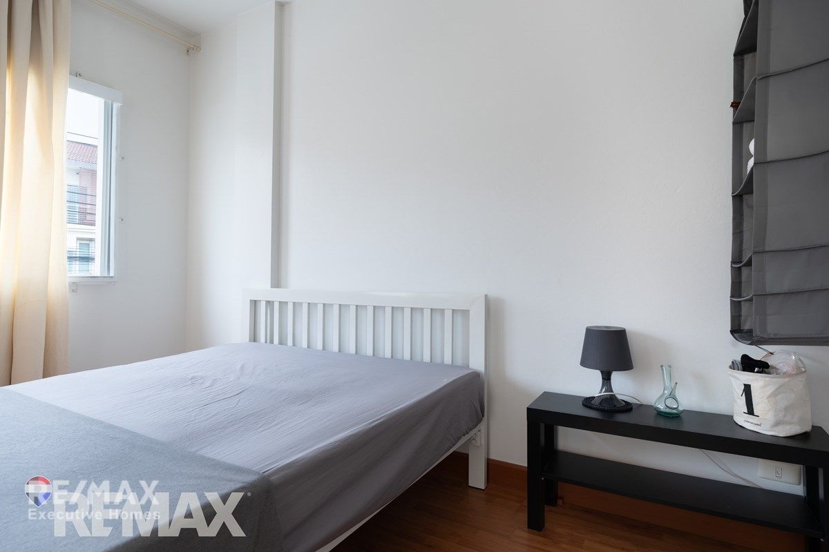 Urgent Sale! Beautiful 3-Storey Corner Townhome – Sukhumvit 101/1 16