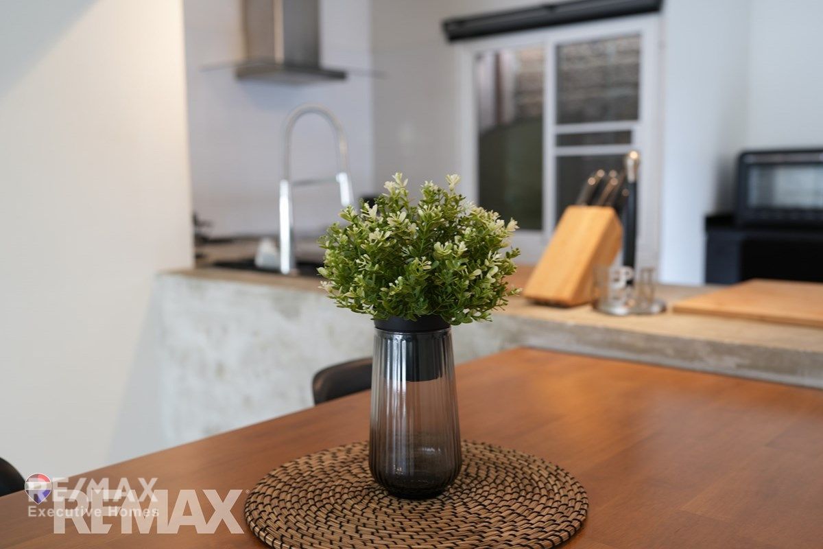 Urgent Sale! Beautiful 3-Storey Corner Townhome – Sukhumvit 101/1 32