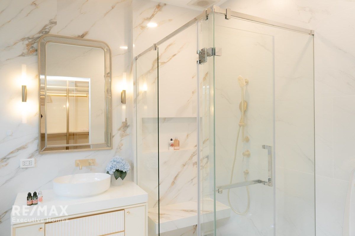 Luxurious 4-Bedroom Detached Home in Nanthawan Rama 9, Krunthepkritha 15