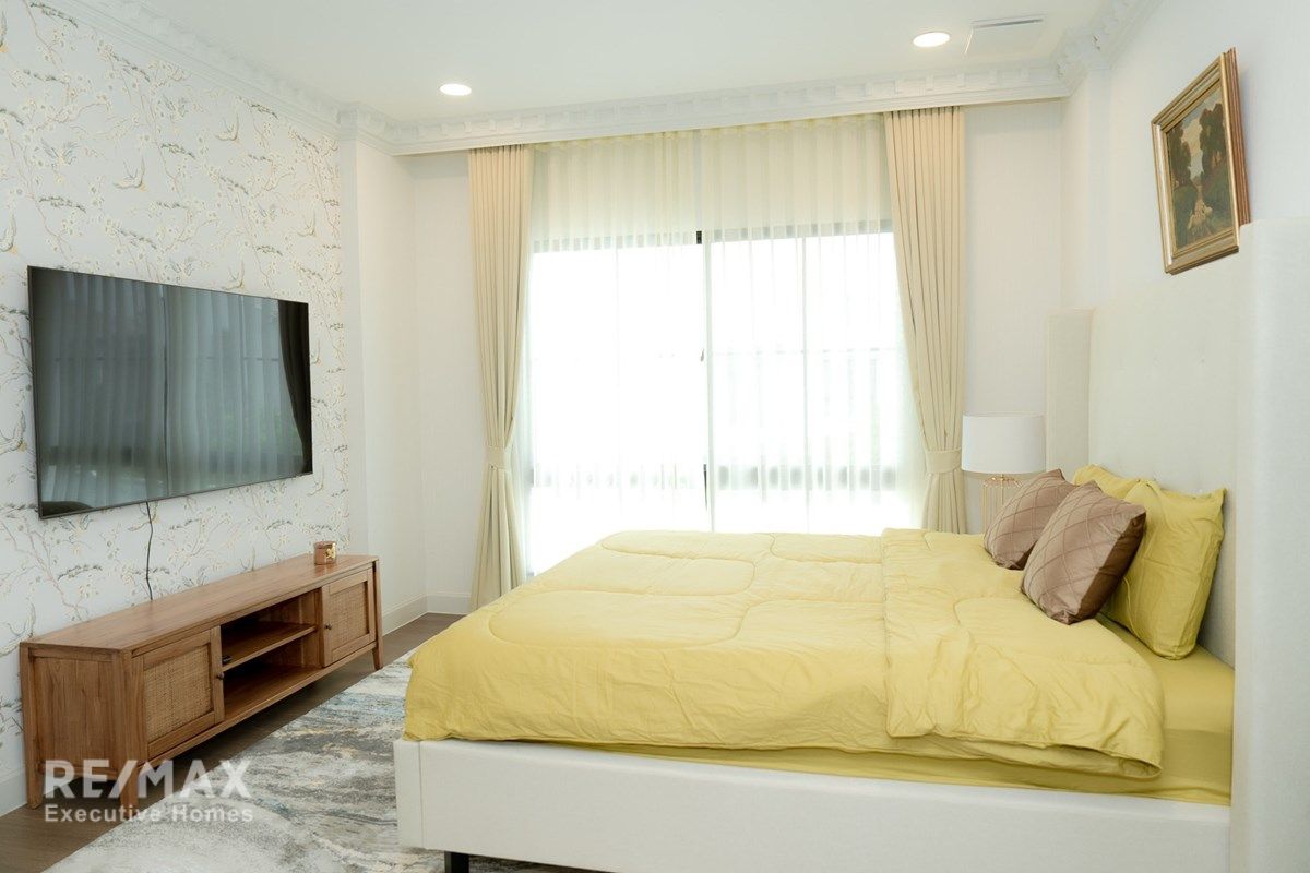 Luxurious 4-Bedroom Detached Home in Nanthawan Rama 9, Krunthepkritha 17