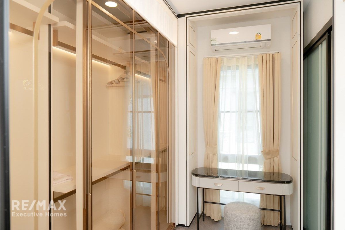 Luxurious 4-Bedroom Detached Home in Nanthawan Rama 9, Krunthepkritha 21