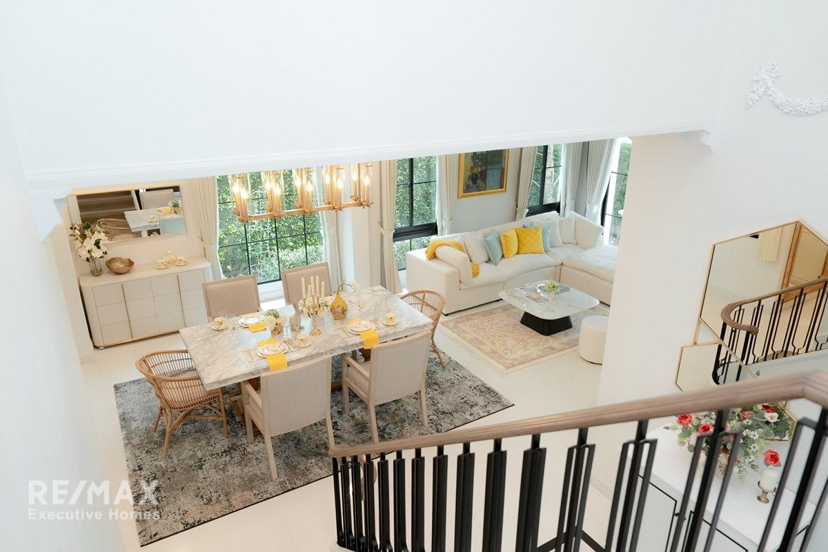 Luxurious 4-Bedroom Detached Home in Nanthawan Rama 9, Krunthepkritha 6