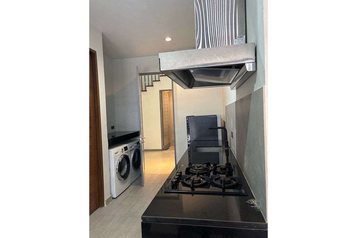 Luxurious 4 Bedroom Detached House in Sukhumvit 49, Watthana 11