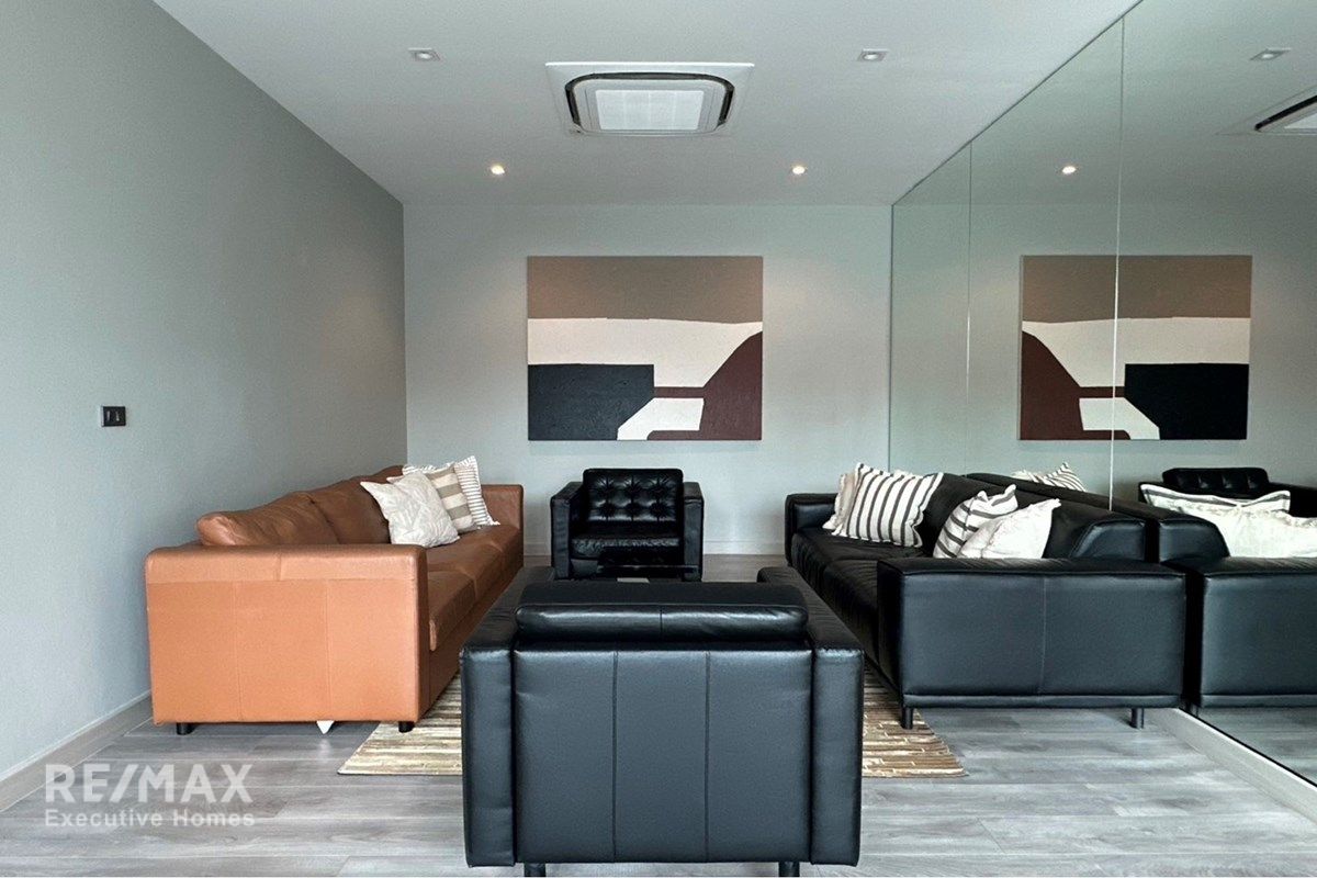 Modern 3-Bedroom Detached Home in Bangkok City Center 5