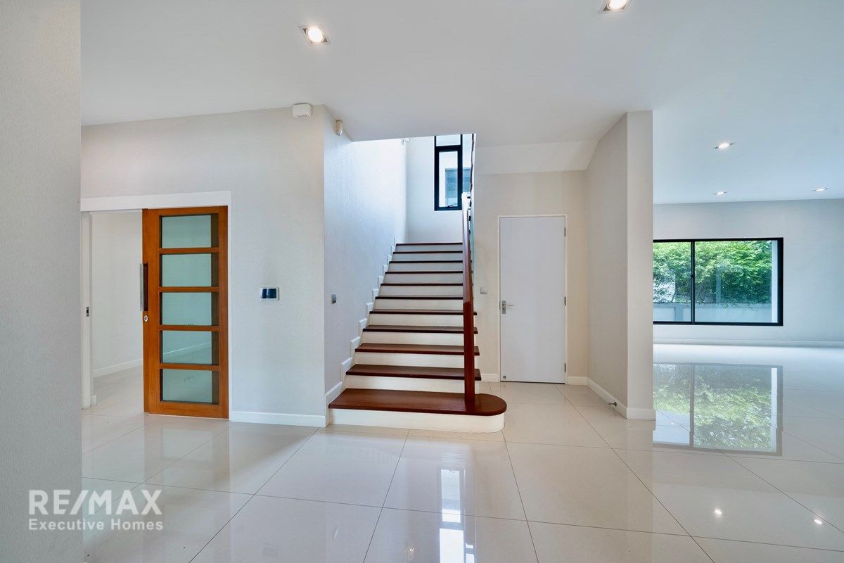 Neuwertiges Einfamilienhaus in The Grand Lux, Bangna-Suan Luang - 120 SQ.W. 11