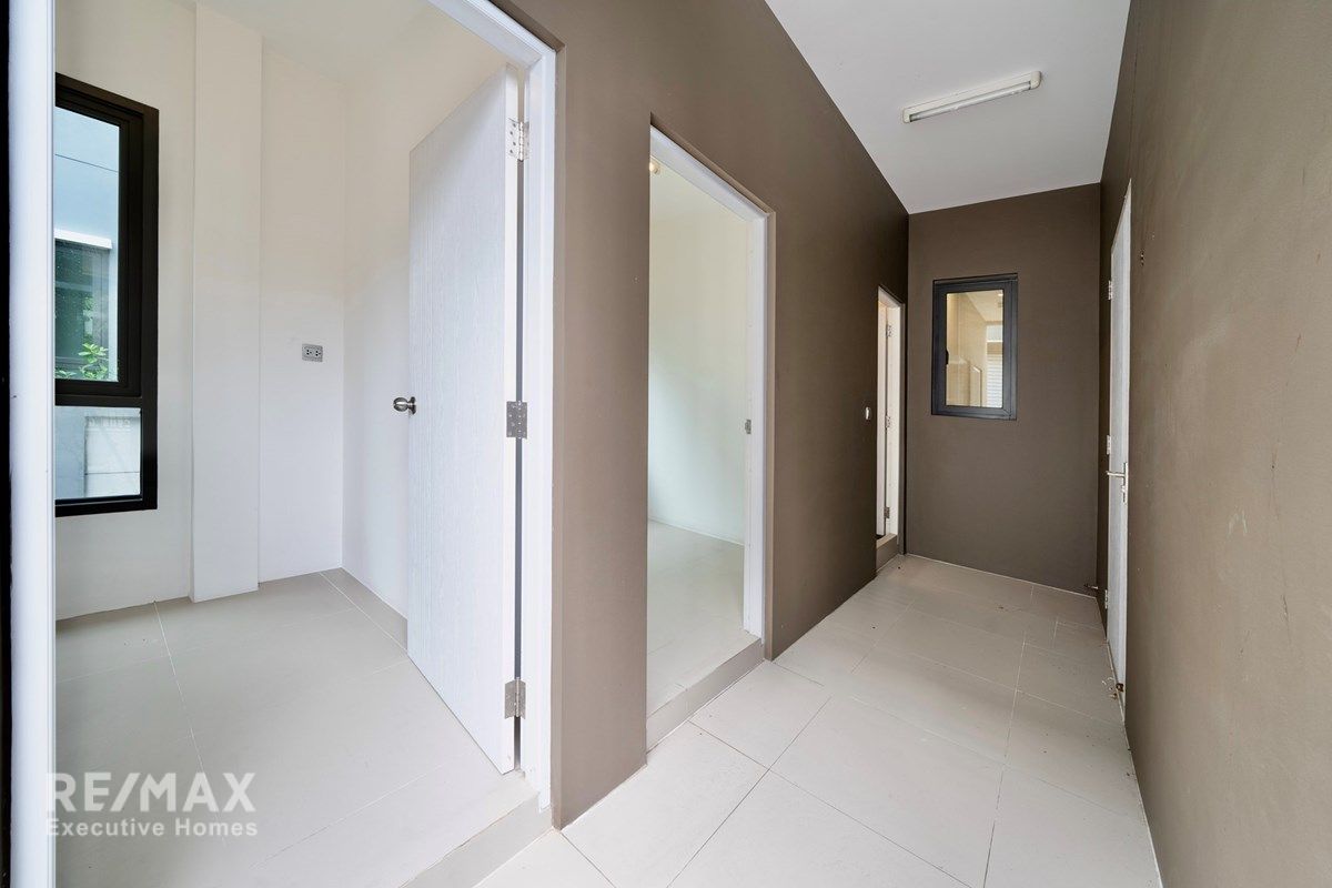 Neuwertiges Einfamilienhaus in The Grand Lux, Bangna-Suan Luang - 120 SQ.W. 18
