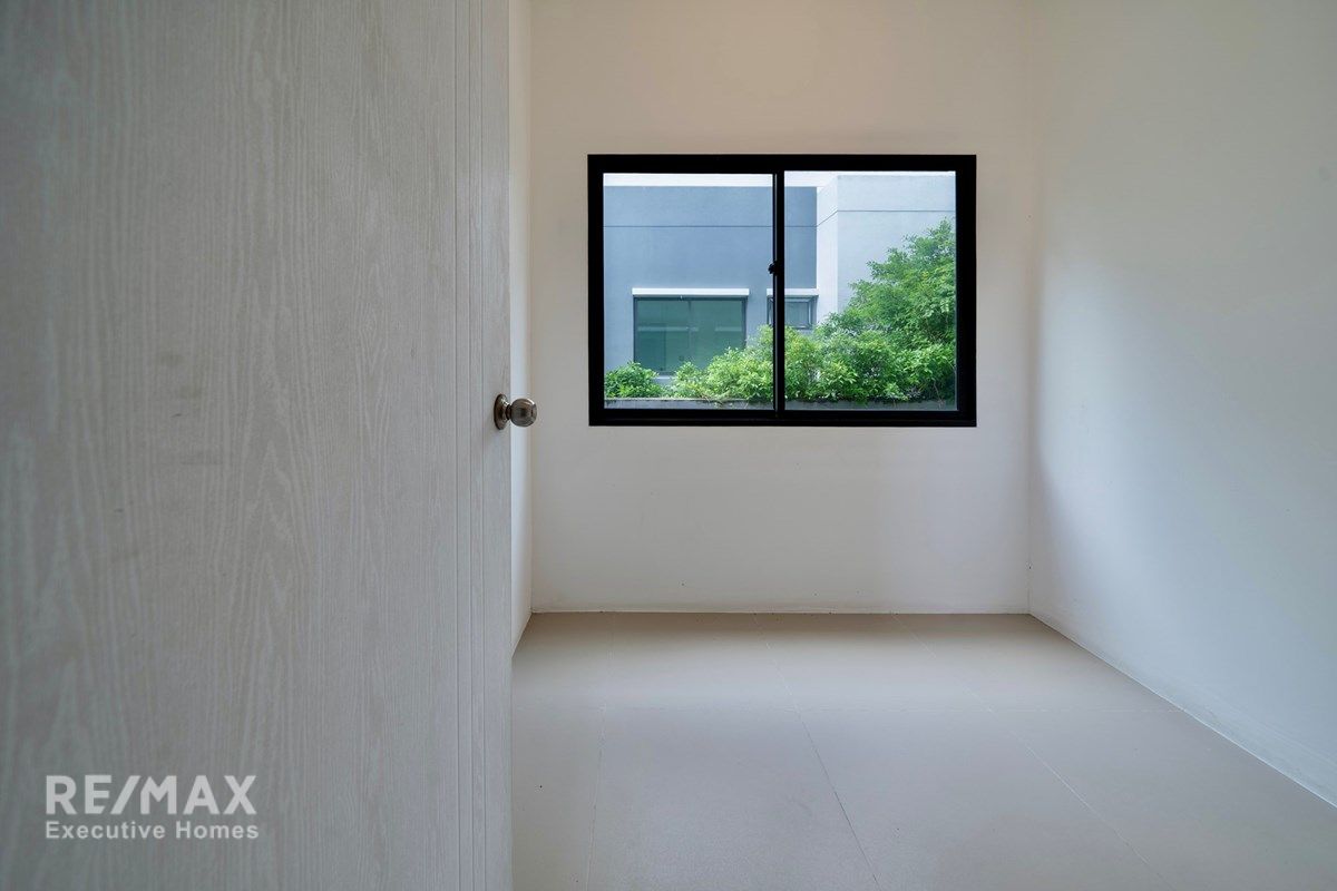 Neuwertiges Einfamilienhaus in The Grand Lux, Bangna-Suan Luang - 120 SQ.W. 20