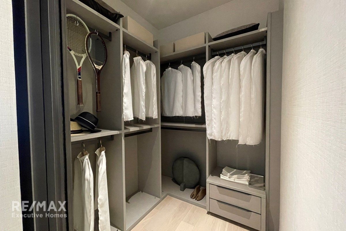 Elegant City Condo for Sale at 187 One Bangkok 4