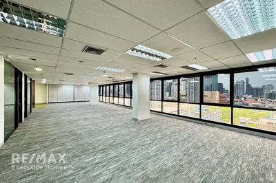 exceptional-550m-office-space-available-in-prime-watthana-location-bangkok-920071080-59