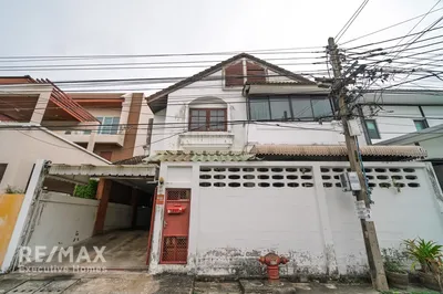stunning-detached-house-in-prime-sukhumvit-71-location-55-sq-wah-920071080-83