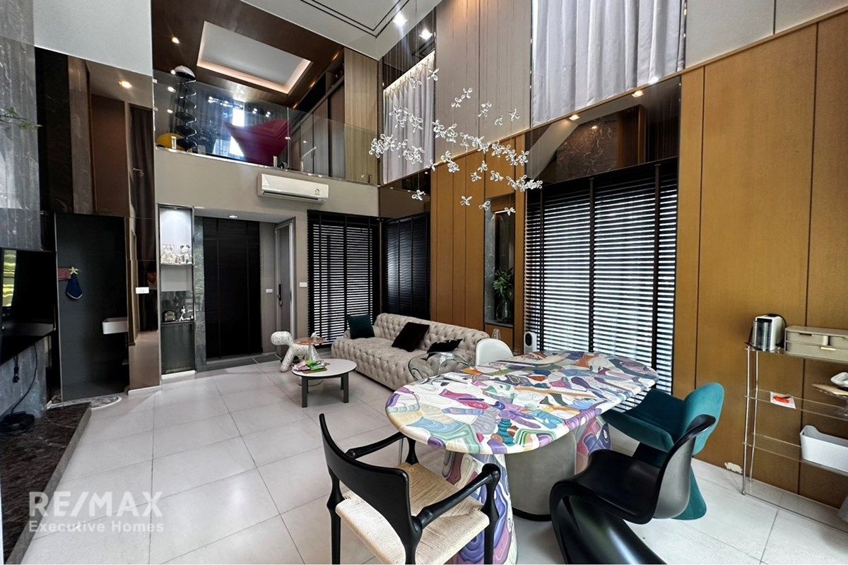 200sqm 3.5-Storey Townhome for Sale in Pattanakarn - 3.3M Decor Included 3