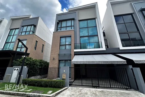 spacious-suan-luang-townhouse-with-pool-and-gym-920071083-66