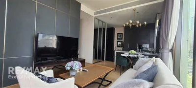 luxurious-condo-for-rent-at-28-chidlom-5-mins-walk-to-bts-chit-lom-920071084-3