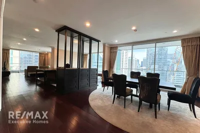 luxurious-4br-condo-near-bts-chidlom-7-mins-walk-920071085-8