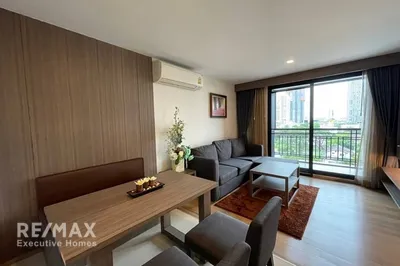 contemporary-condo-in-the-heart-of-bangkok-920071087-12