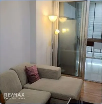 chic-1-bedroom-condo-oasis-in-khlong-toei-920071087-25
