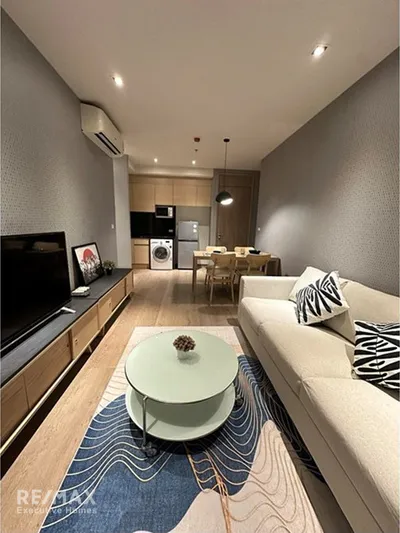 modern-bangkok-condo-with-city-views-in-prime-location-920071087-63