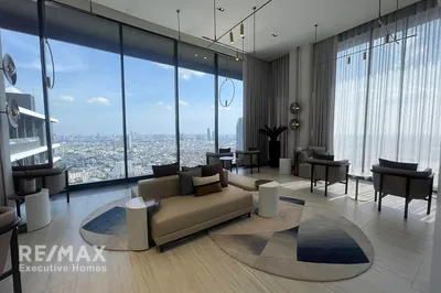 modern-2br-condo-with-lake-views-in-khlong-san-920071089-17