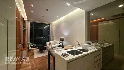 modern-bangkok-condo-urban-retreat-in-watthana-district-920071089-31