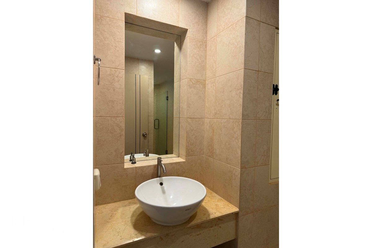 Pet-Friendly Condo at The Ekkamai Grand in Bangkok 28