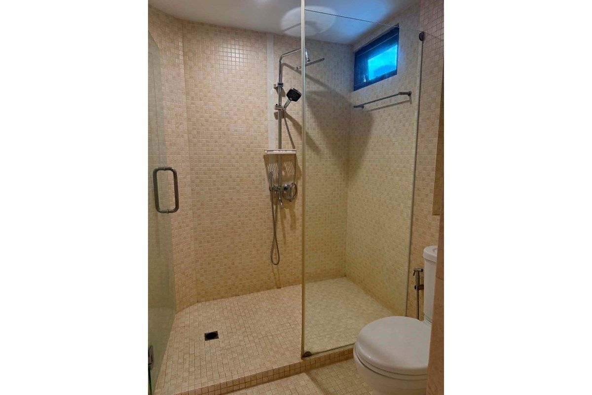 Pet-Friendly Condo at The Ekkamai Grand in Bangkok 29