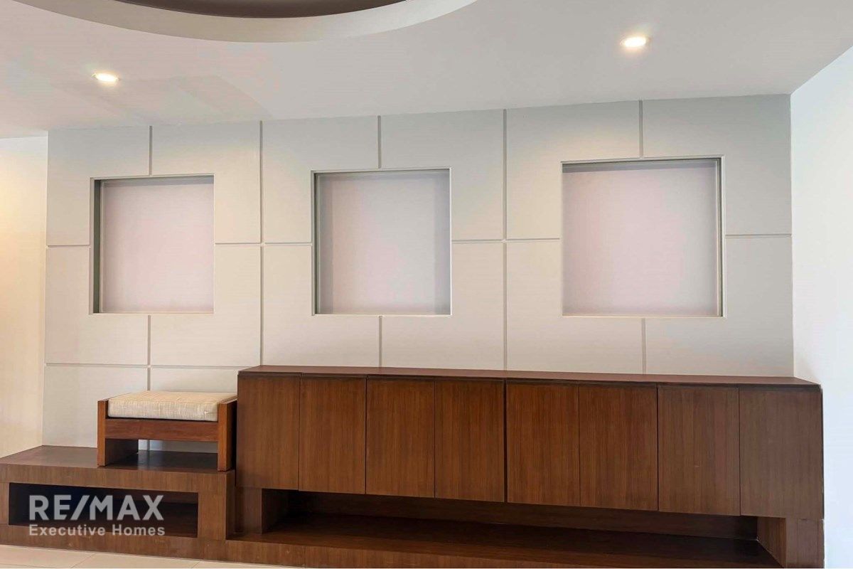 Pet-Friendly Condo at The Ekkamai Grand in Bangkok 3
