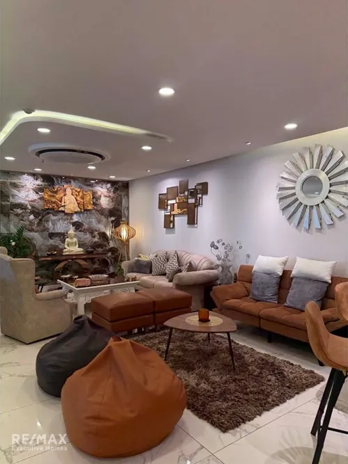 3-bedroom-condo-at-the-prasanmit-grand-residence-920071091-8