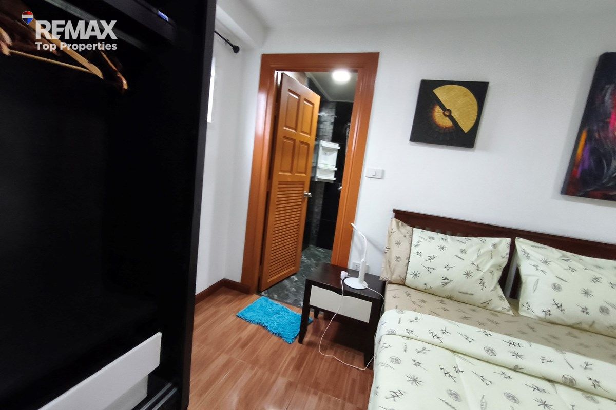 Urban Oasis: 2-Bed Condo in the center of Patong, Phuket 21