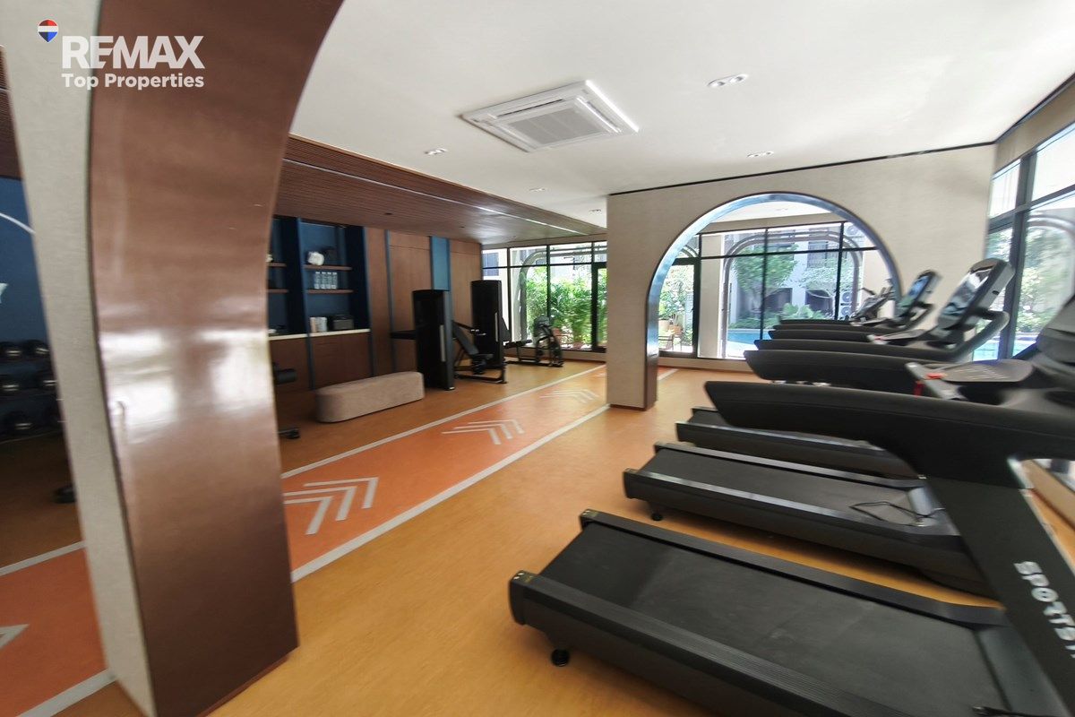 Fully Furnished Condo for Rent in The Origin Kathu with Pool View 41