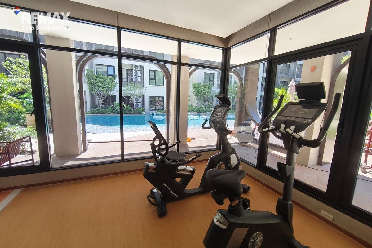 Fully Furnished Condo for Rent in The Origin Kathu with Pool View 44
