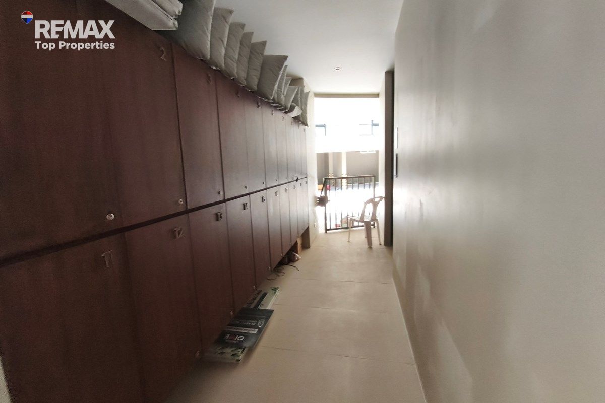 Fully Furnished Condo for Rent in The Origin Kathu with Pool View 45