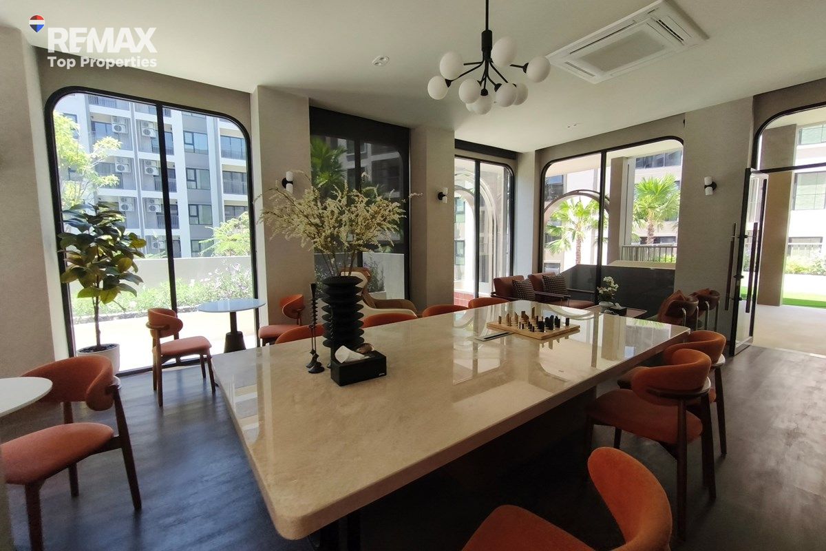 Fully Furnished Condo for Rent in The Origin Kathu with Pool View 51
