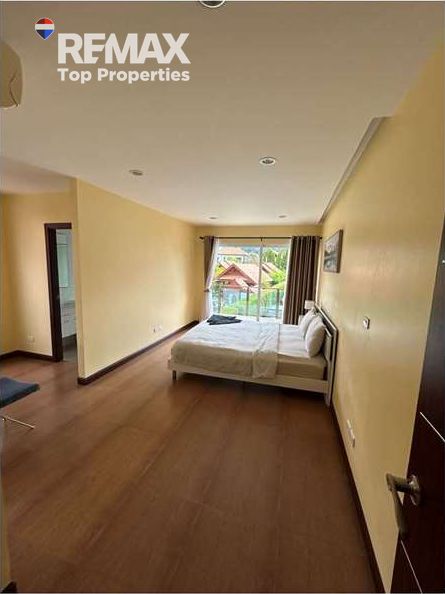 Mountain View Townhouse near Kamala Beach and Phuket Fantasea 12