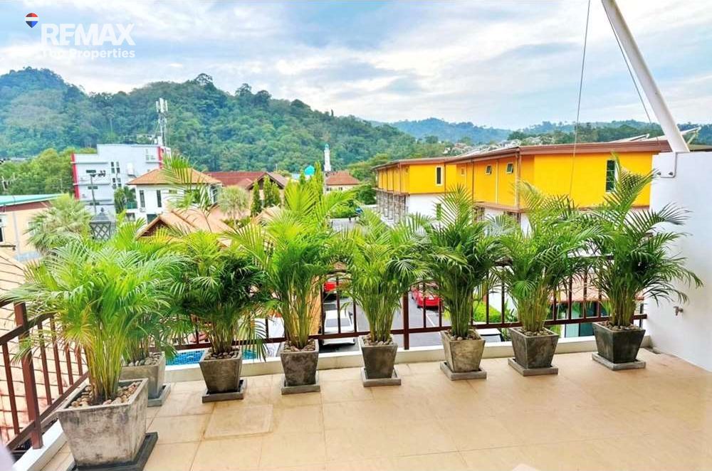 Mountain View Townhouse near Kamala Beach and Phuket Fantasea 3