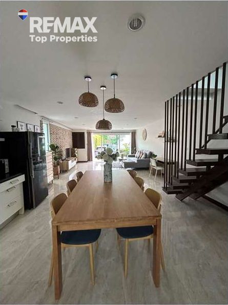 Mountain View Townhouse near Kamala Beach and Phuket Fantasea 6