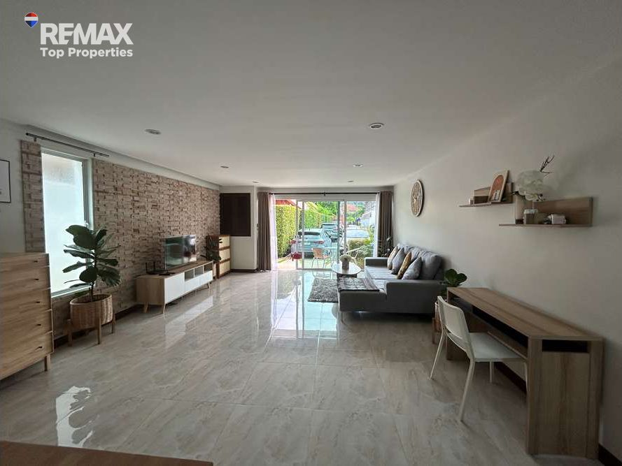 Mountain View Townhouse near Kamala Beach and Phuket Fantasea 7