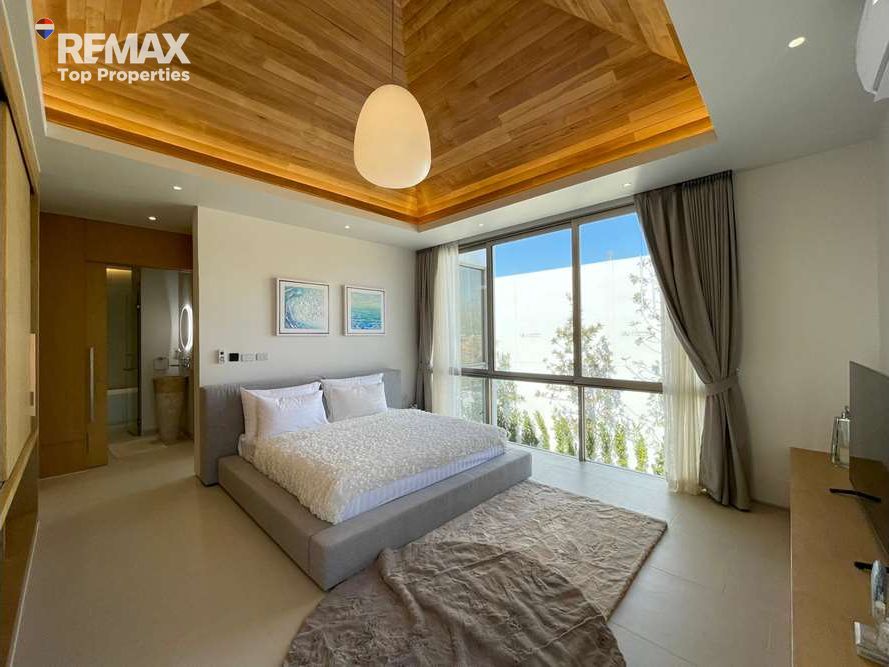Luxury Villas for Sale Near Bang Tao Beach and Catch Beach Club, Phuket 3