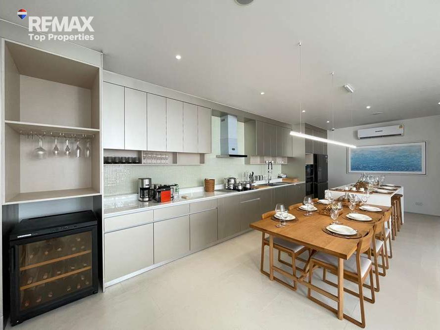 Luxury Villas for Sale Near Bang Tao Beach and Catch Beach Club, Phuket 9