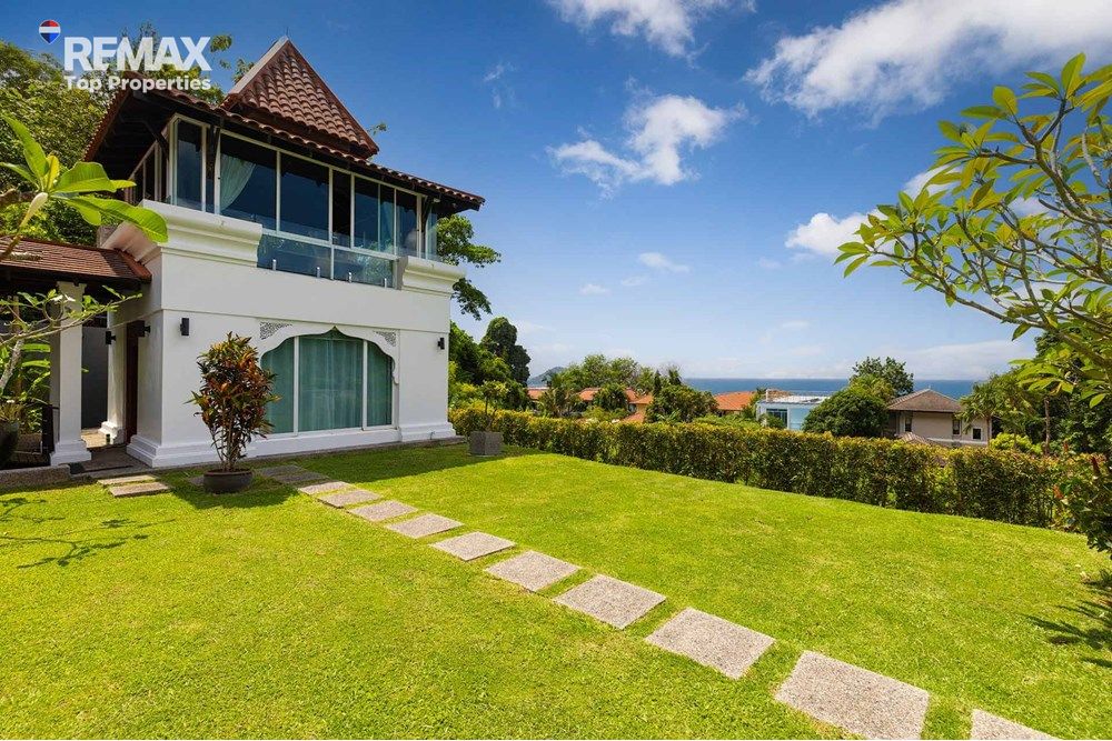 Oceanfront Seaview Villa in Kalim, Patong - Prime Location 26