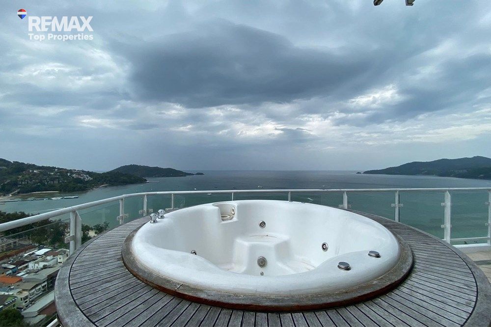 Penthouse Paradise: Patong’s Most Exclusive Ocean-View Residence! 11