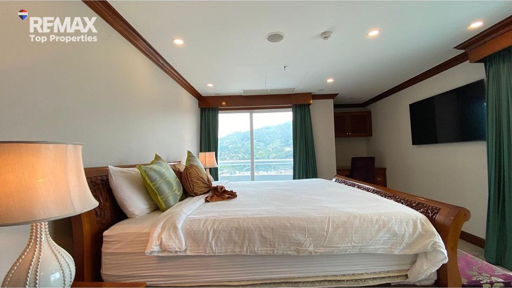 Penthouse Paradise: Patong’s Most Exclusive Ocean-View Residence! 35