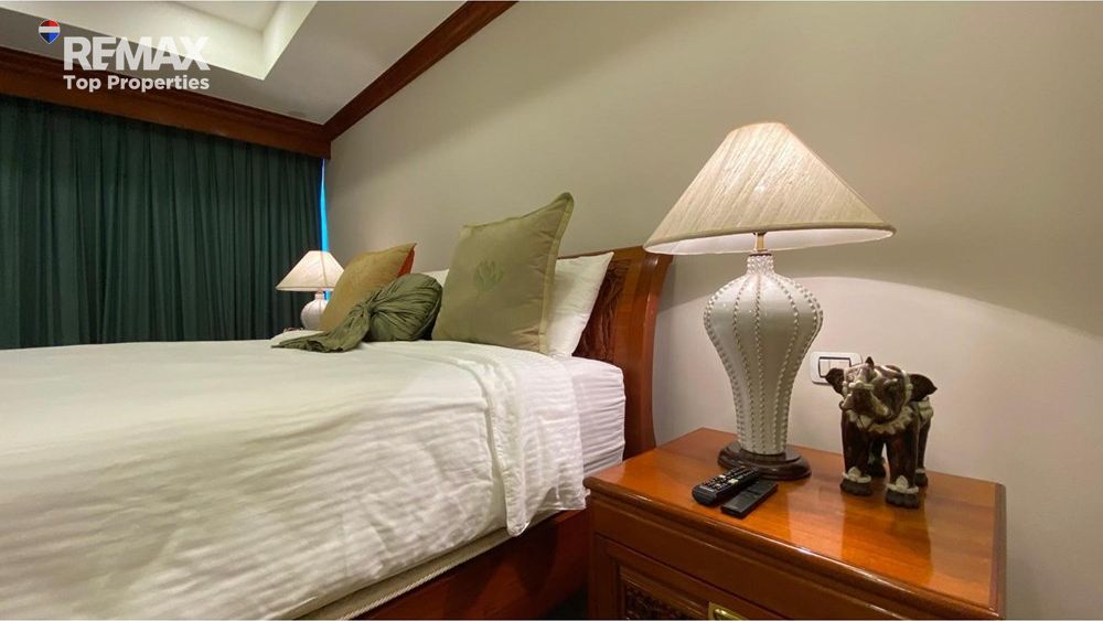 Penthouse Paradise: Patong’s Most Exclusive Ocean-View Residence! 36